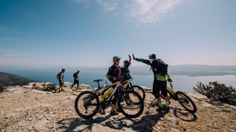 Porsche übernimmt Mehrheit an kroatischem E-Bike-Hersteller -
